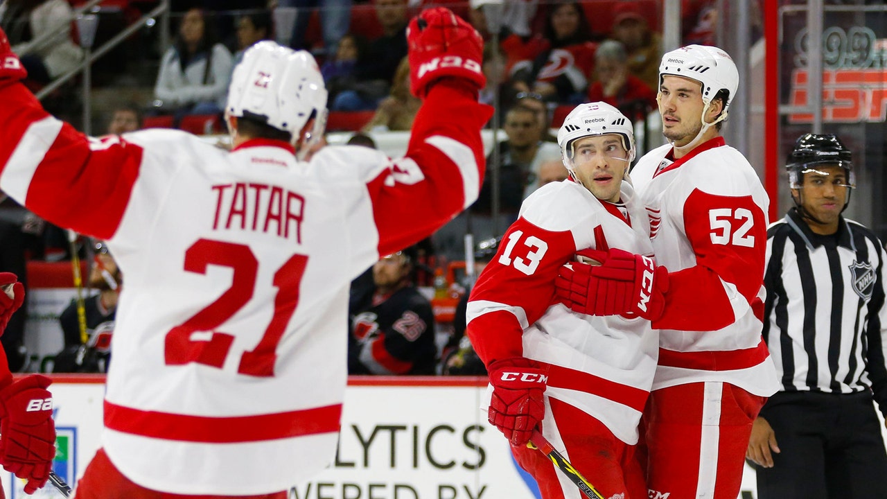 Datsyuk, Wings look to keep rolling against Leafs